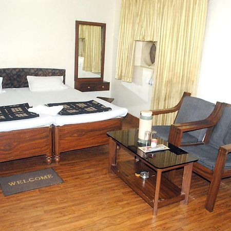 Hotel Kusum Bhilai Exteriér fotografie